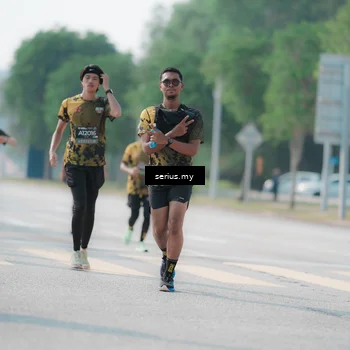 Runner Photo 6435693