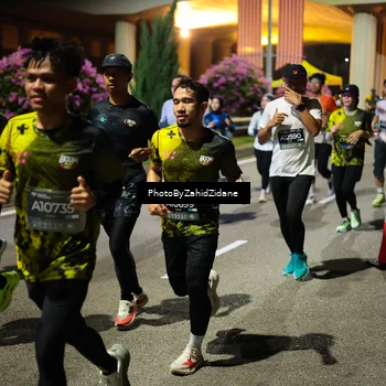 Runner Photo 6435700