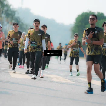 Runner Photo 6435703