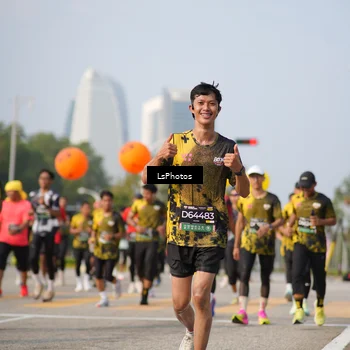 Runner Photo 6435709