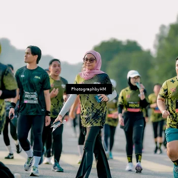 Runner Photo 6435710