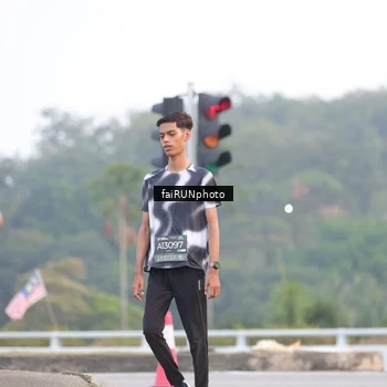 Runner Photo 6435720