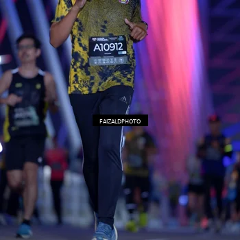 Runner Photo 6435736