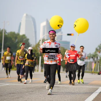Runner Photo 6435749