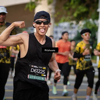 Runner Photo 6435751