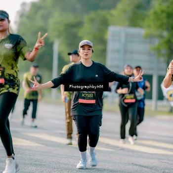 Runner Photo 6435752