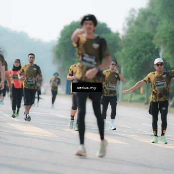 Runner Photo 6435755