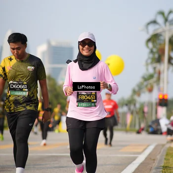 Runner Photo 6435757