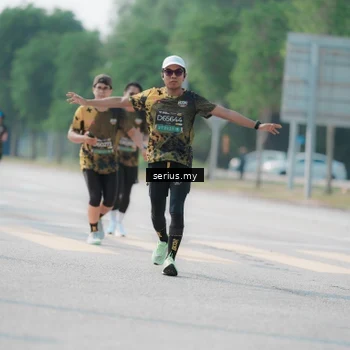 Runner Photo 6435796