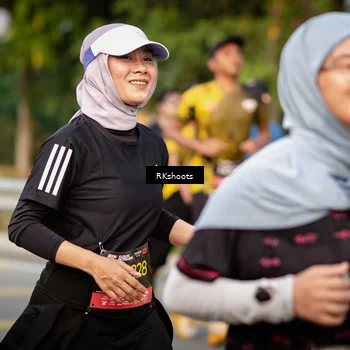 Runner Photo 6435800