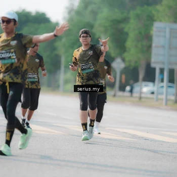 Runner Photo 6435810