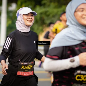 Runner Photo 6435823