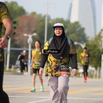Runner Photo 6435825