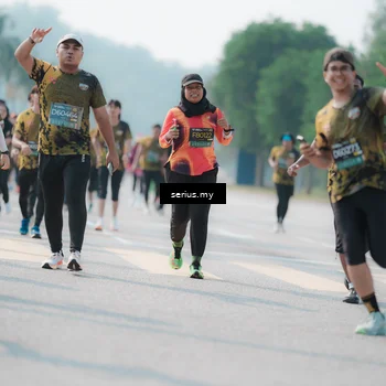 Runner Photo 6435851
