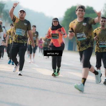 Runner Photo 6435879