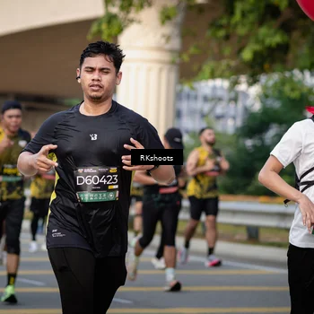 Runner Photo 6435889