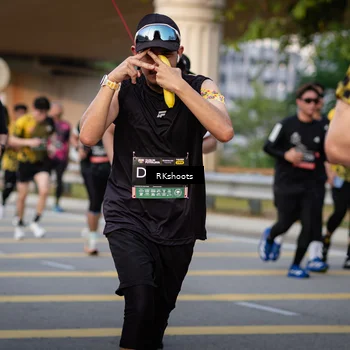 Runner Photo 6435899