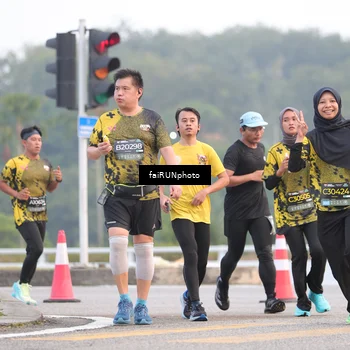 Runner Photo 6435917