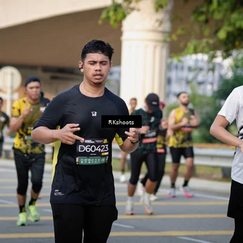 Runner Photo 6435935
