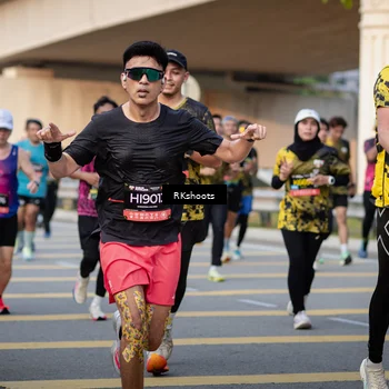 Runner Photo 6435944