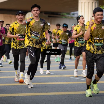 Runner Photo 6435958