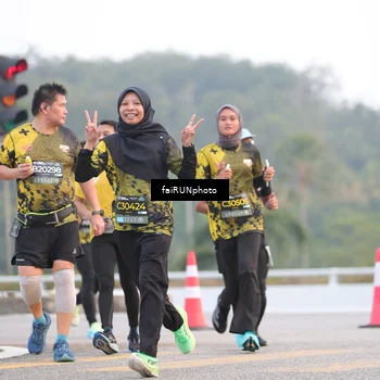Runner Photo 6435963