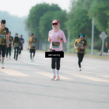 Runner Photo 6435973