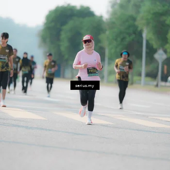 Runner Photo 6435976