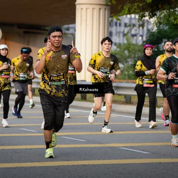 Runner Photo 6435994