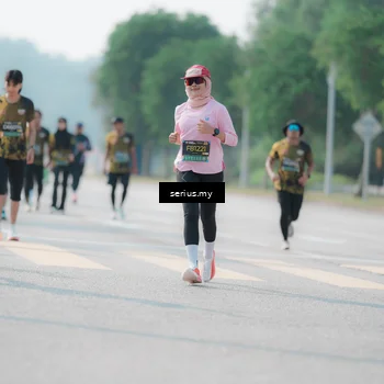 Runner Photo 6435995