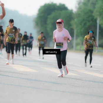Runner Photo 6435997