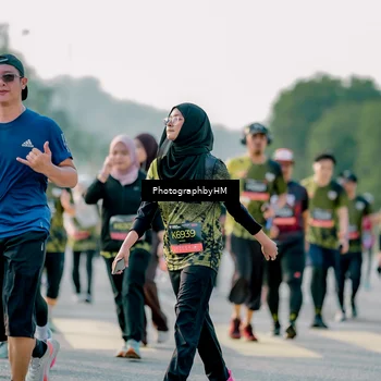 Runner Photo 6435999