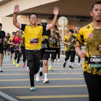 Runner Photo 6436012