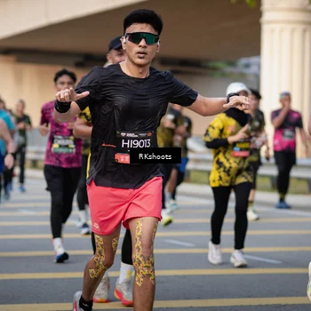 Runner Photo 6436032