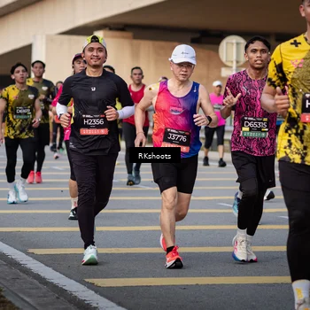 Runner Photo 6436044