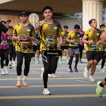 Runner Photo 6436050