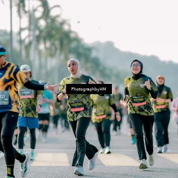 Runner Photo 6436056