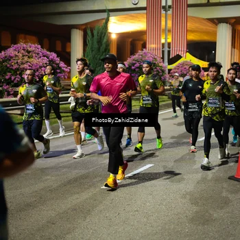 Runner Photo 6436070