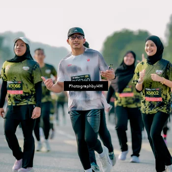 Runner Photo 6436079