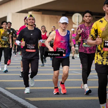 Runner Photo 6436091