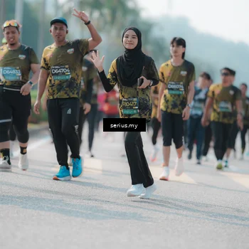 Runner Photo 6436110