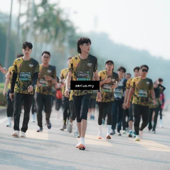 Runner Photo 6436153