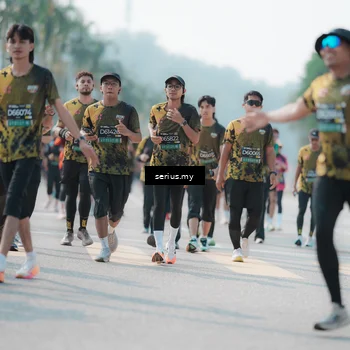 Runner Photo 6436180