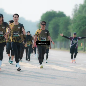 Runner Photo 6436191