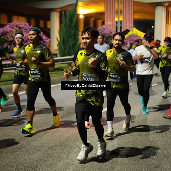 Runner Photo 6436215