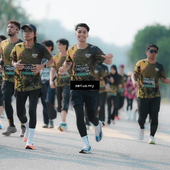 Runner Photo 6436217