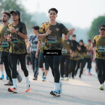 Runner Photo 6436236