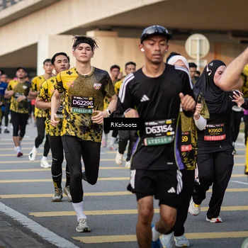 Runner Photo 6436245