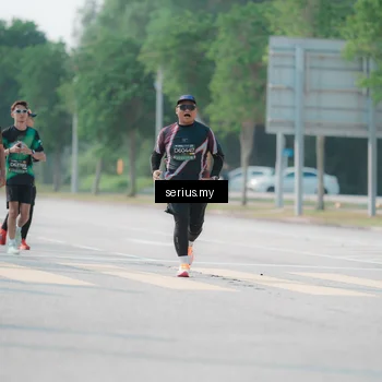 Runner Photo 6436277