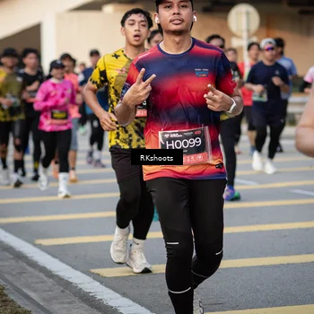 Runner Photo 6436288
